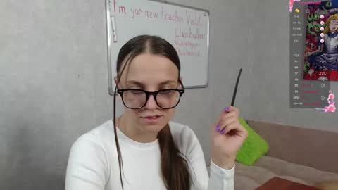 Violet online show from September 23, 6:36 pm