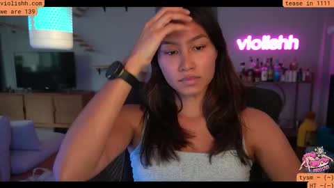 follow me on twitter violishh and ig violishh  online show from October 25, 9:26 pm