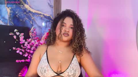 viollet_jhonson online show from September 23, 4:17 am