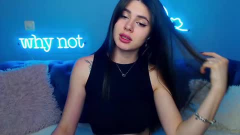 viollinalv online show from February 16, 5:48 pm