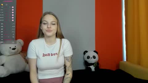 Hello im Harli  online show from January 8, 12:11 pm