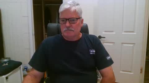 viper654321 online show from September 24, 7:59 am