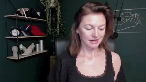 Vivian online show from September 17, 6:50 am