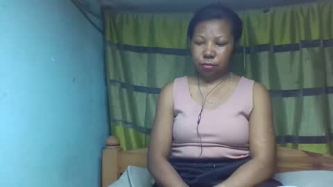 Snapshot of viviane0812 chatting on September 20, 9:07 pm viviane0812 online show from September 20, 9:07 pm