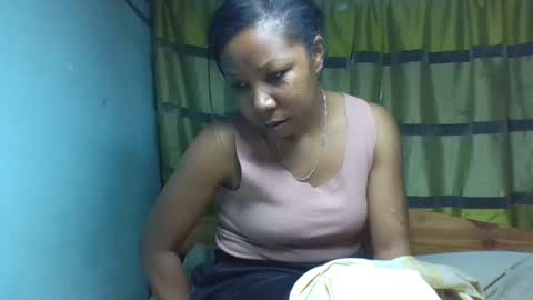 Snapshot of viviane0812 chatting on September 19, 8:56 pm viviane0812 online show from September 19, 8:56 pm