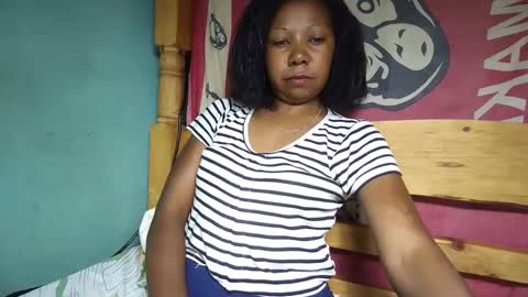 Snapshot of viviane0812 chatting on February 27, 2:54 pm viviane0812 online show from February 27, 2:54 pm