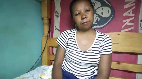 Snapshot of viviane0812 chatting on February 26, 4:27 pm viviane0812 online show from February 26, 4:27 pm