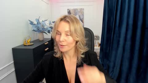 Sinti online show from October 9, 11:59 am