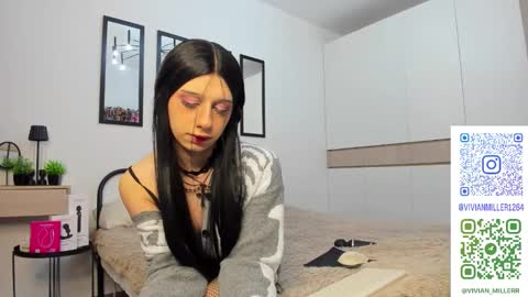 Vivian online show from September 11, 3:19 am