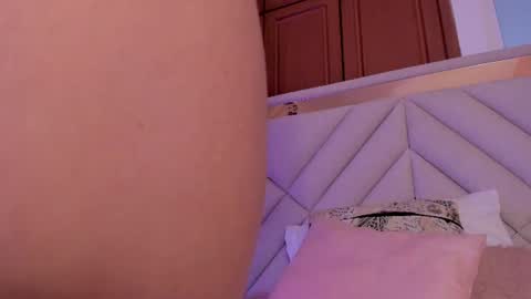 Vivi online show from June 22, 2:46 pm
