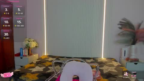 vivianowen9 online show from March 7, 12:49 pm