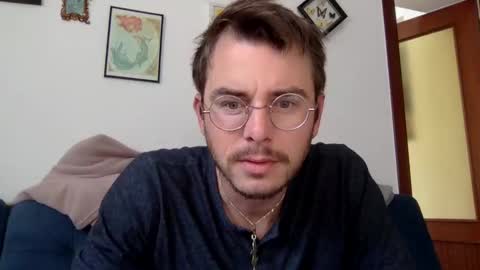 Snapshot of vivid_ether chatting on February 26, 9:22 am Viv online show from February 26, 9:22 am