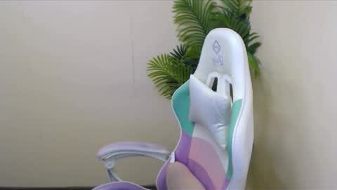 Vivien online show from December 4, 10:13 pm