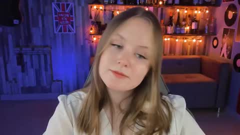 Vivien online show from February 28, 2:31 pm