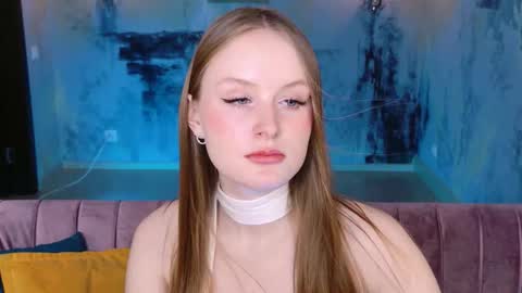 Vivien online show from November 5, 1:24 pm