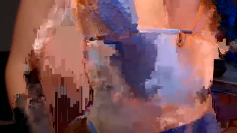 Vivienne online show from March 5, 10:43 pm