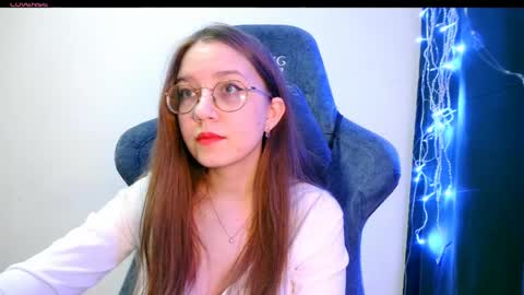 vivivivikkie online show from May 23, 9:22 pm