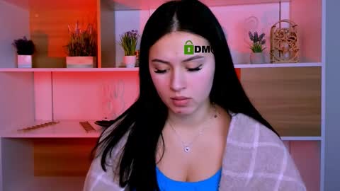 vivy_star online show from November 8, 7:17 pm