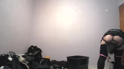 vixensixx online show from June 1, 6:37 am