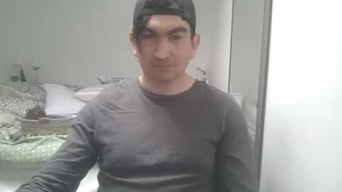 vladir_9 online show from November 8, 8:12 pm