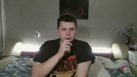 Volshebnik1302 online show from February 26, 7:32 pm