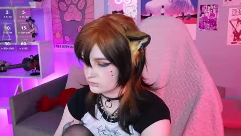 vronnier online show from April 16, 3:56 pm