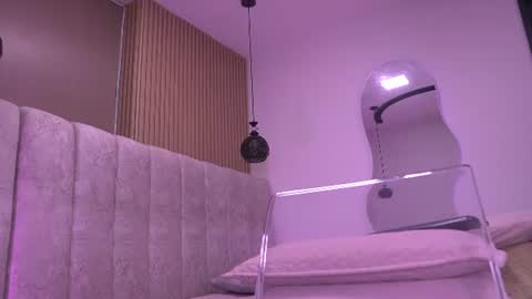 Violeta online show from June 25, 3:14 am