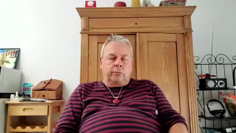 Snapshot of w714546 chatting on September 18, 11:36 am Faustocoppiopinion online show from September 18, 11:36 am