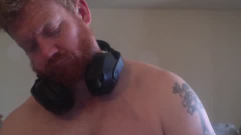 Snapshot of wadonis33 chatting on January 30, 7:48 pm wadonis online show from January 30, 7:48 pm