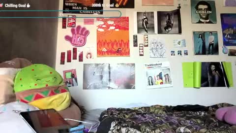 marz online show from April 11, 3:27 pm