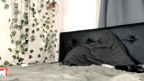 Kira online show from February 28, 6:43 am