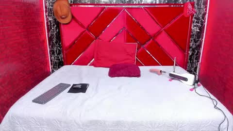 waleska   online show from November 13, 12:41 pm