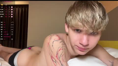 Mark 3 online show from April 7, 9:50 pm