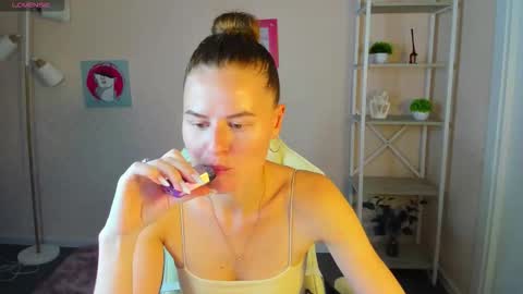 Wanda online show from September 15, 2:40 pm