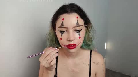 Wanda online show from October 22, 11:45 am