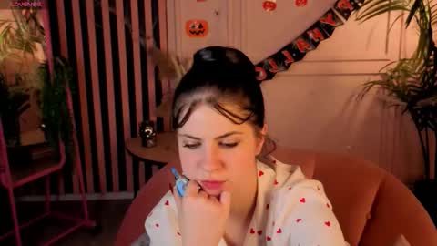 Wanda online show from November 1, 8:41 pm