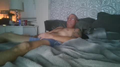 wantmymantofukme online show from September 28, 8:12 am