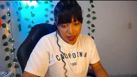 EMILY online show from June 10, 7:46 pm