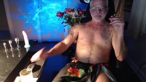 wasted_daze_ online show from March 8, 5:33 am