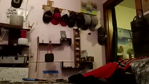 watts975xl online show from December 11, 8:50 pm