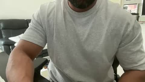 Weapon X online show from January 16, 2:20 am