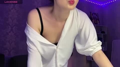 Alice online show from March 14, 6:45 pm