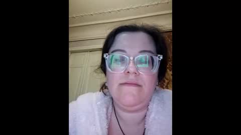 Marina online show from November 1, 11:15 pm