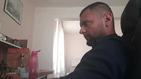 alp online show from December 15, 7:02 am