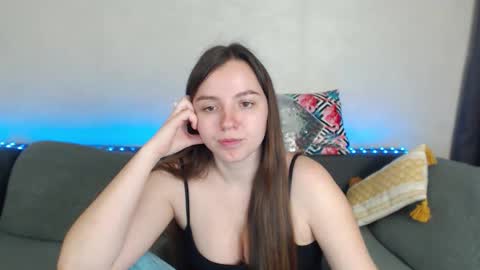 Weird Bird online show from March 28, 9:00 am