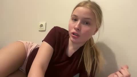 kite and joe3 online show from October 21, 4:54 pm