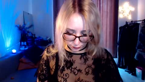 Liza online show from October 28, 4:13 am