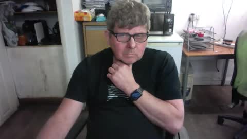 weloveafatcock online show from May 18, 1:06 pm