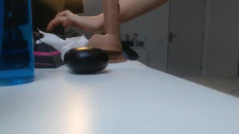 wendychantal online show from November 11, 7:32 am