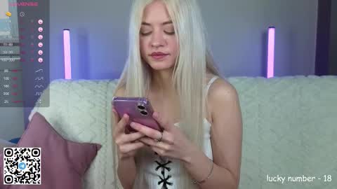 Wendy online show from November 9, 9:57 am